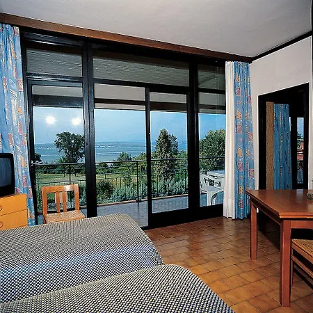 Hotel Residence Holiday 3*
