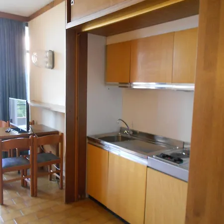מלון דירות Hotel Residence Holiday