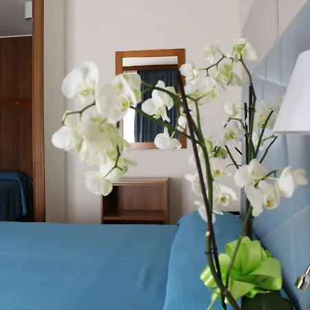 Hotel Residence Holiday 3*