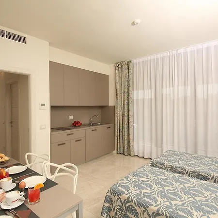 מלון דירות Hotel Residence Holiday